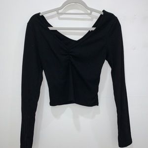 Long sleeve crop top